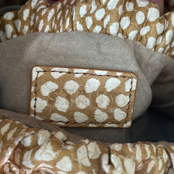 STAUD Felix bag in Fawn interior flaw - Picture 4 of 4